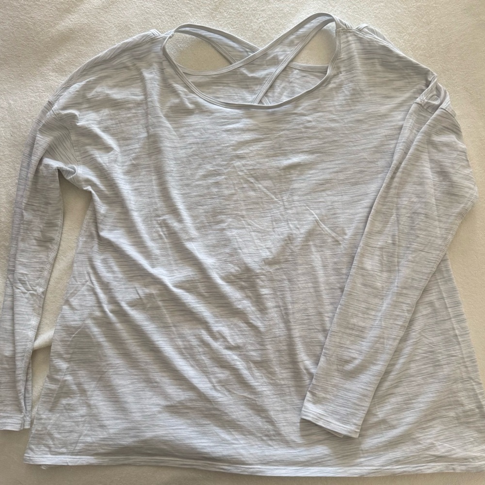 lululemon athletica Light Gray Long Sleeve Top
